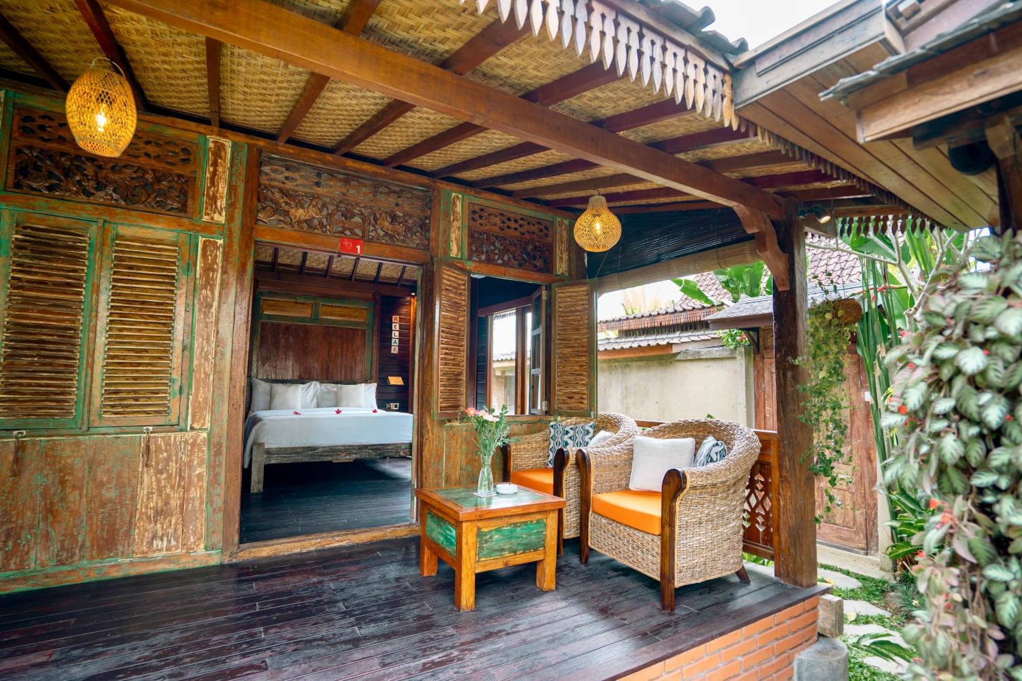 Villa Indulge In The Serenity Of Bali At Rumah Elfi