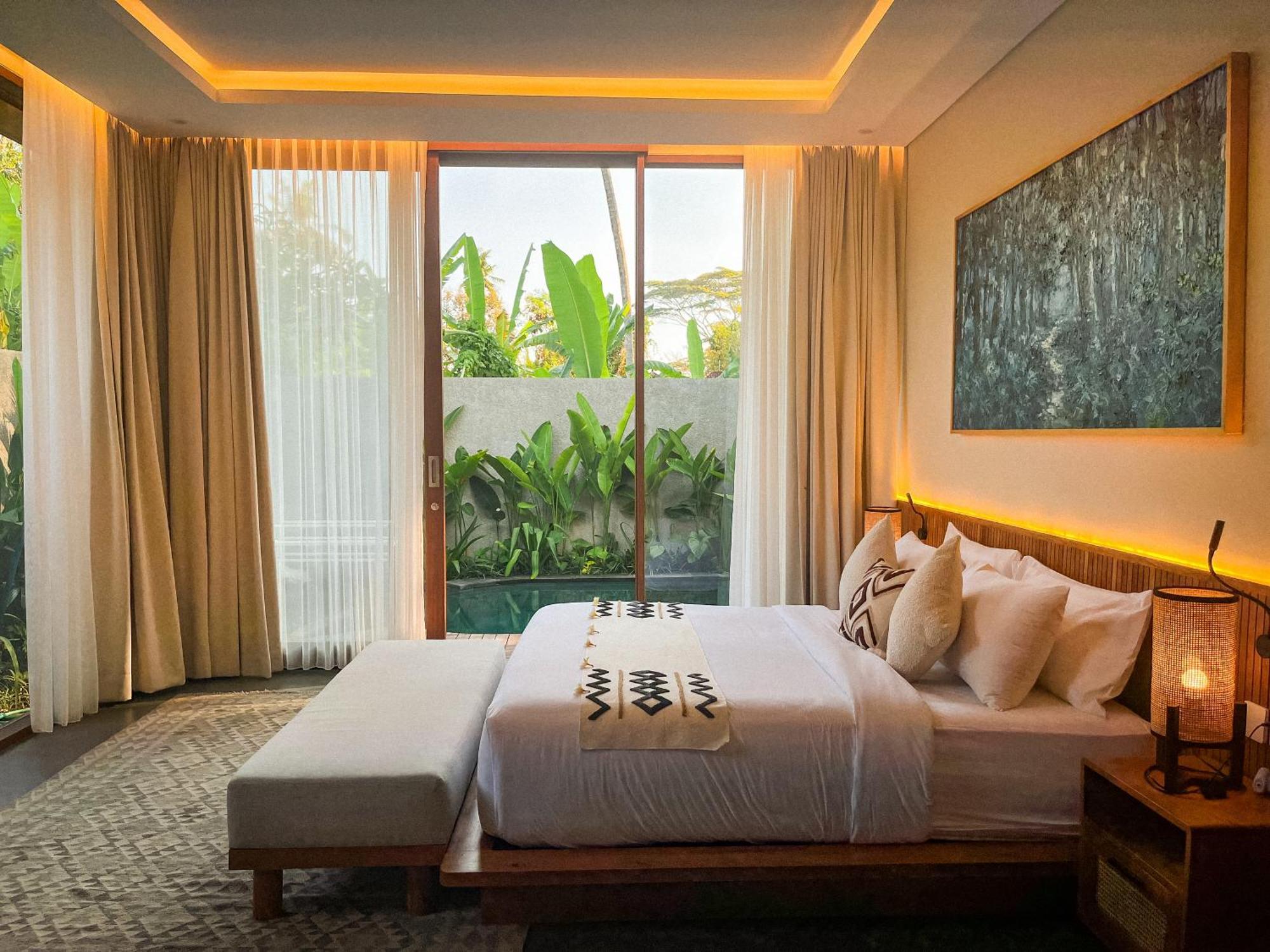 Suarga Des Anicca Villa *