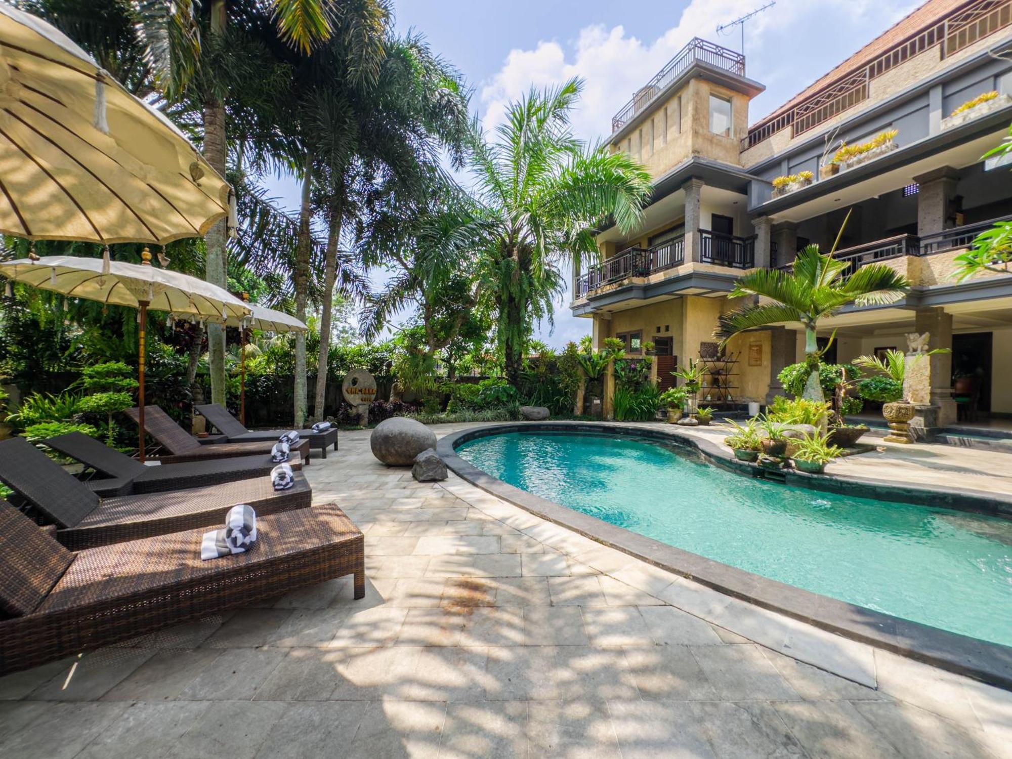 Uma Dana Hotel
