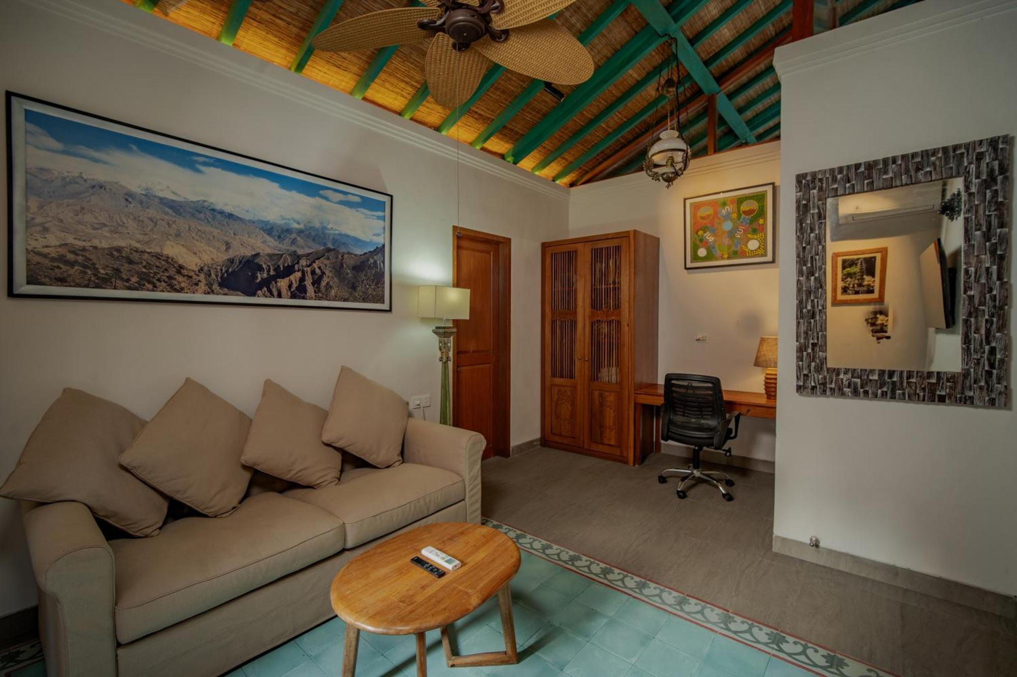 Villa Karar *