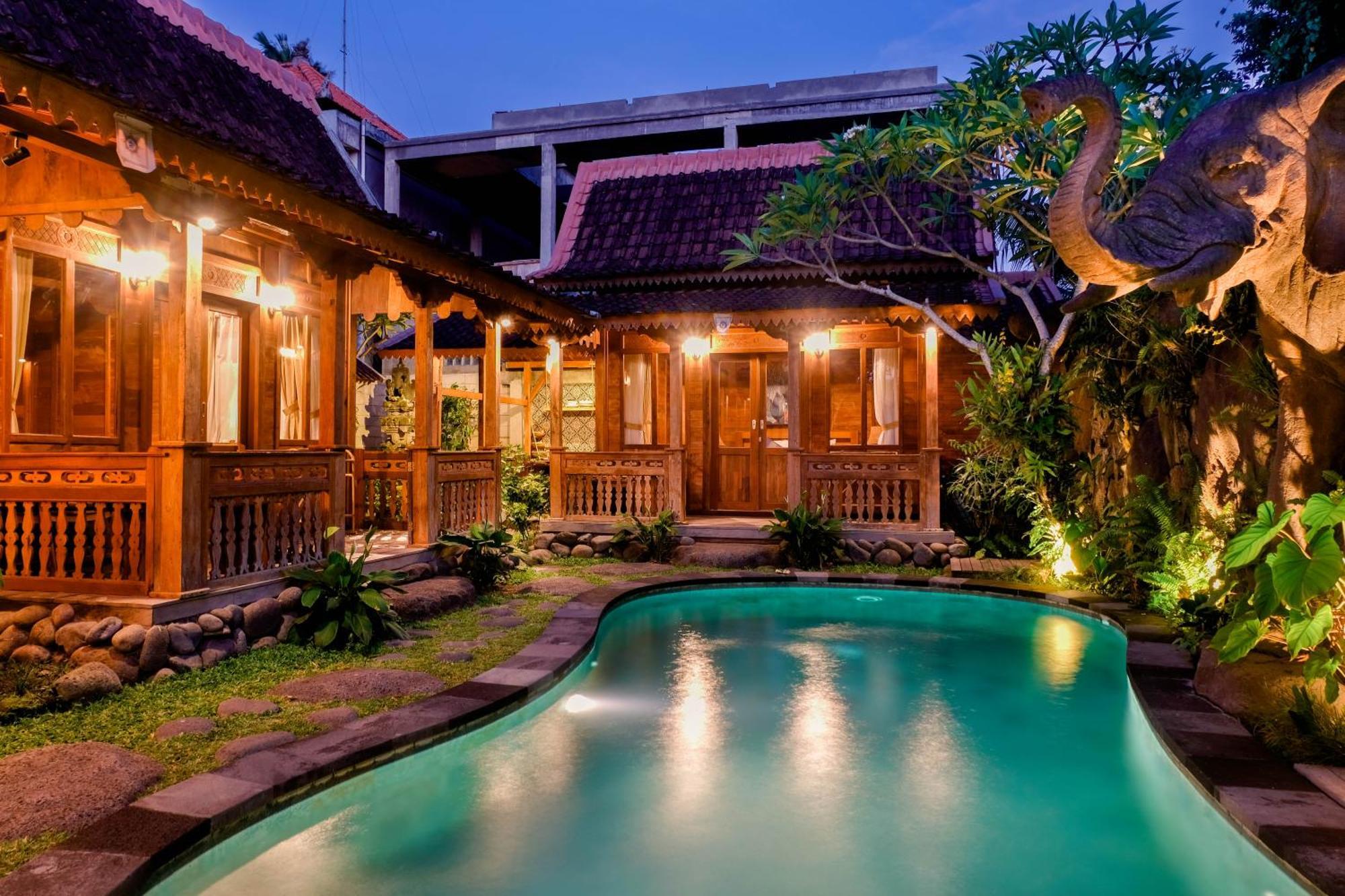 Kayu Batu *