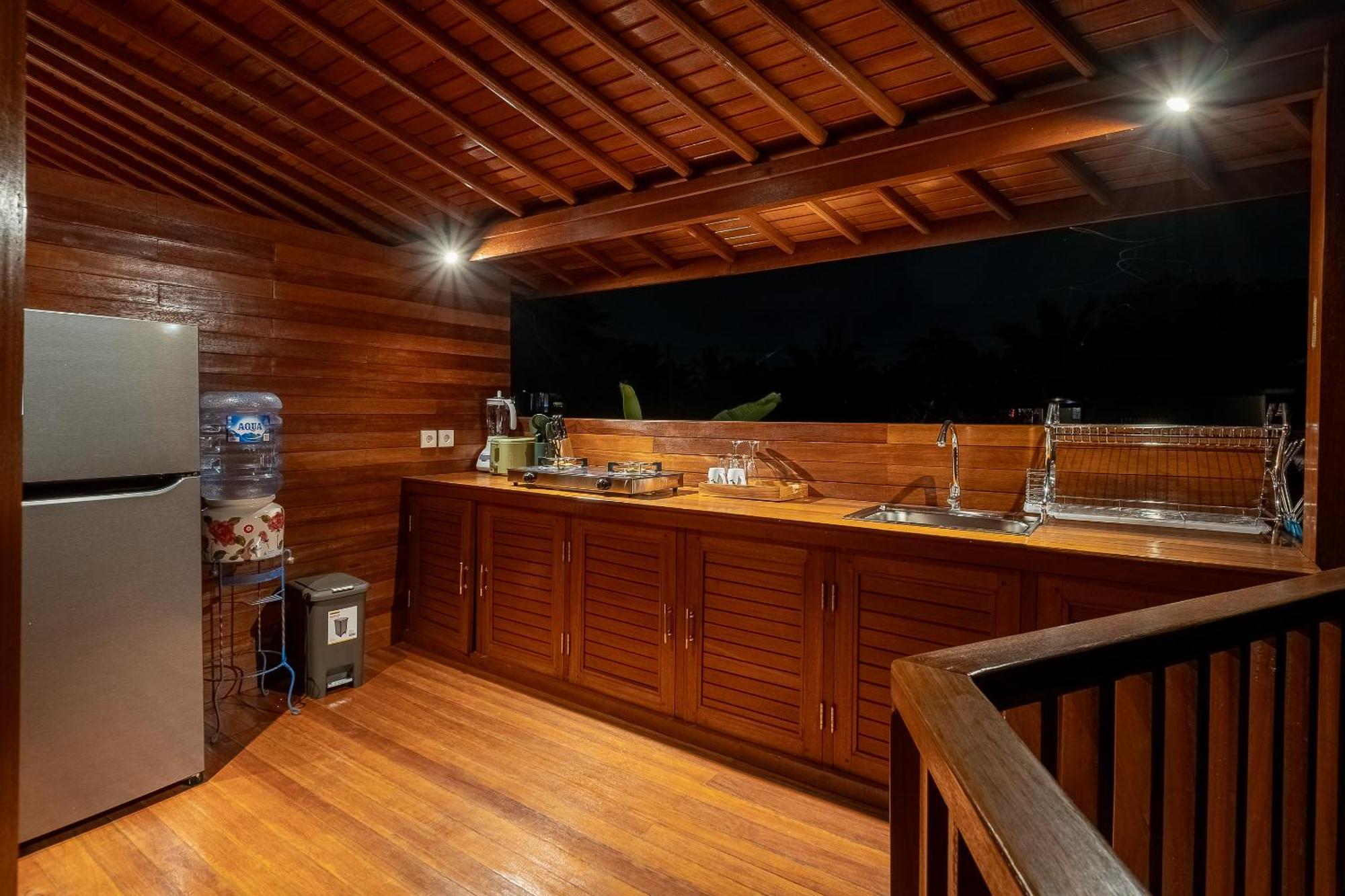 Villa Wooden Stone Eco