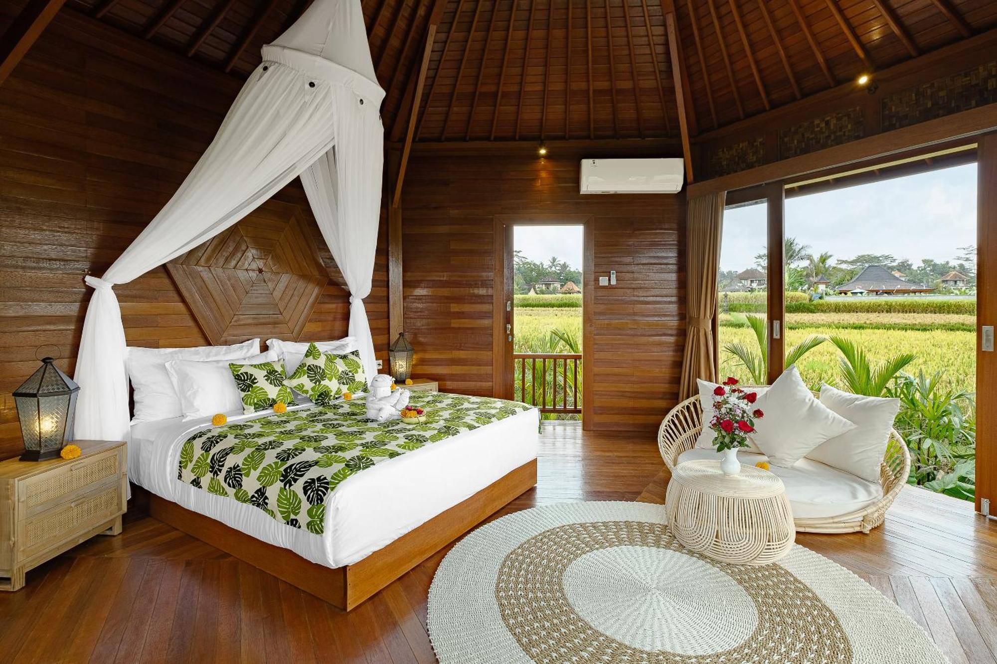 Villa Wooden Stone Eco