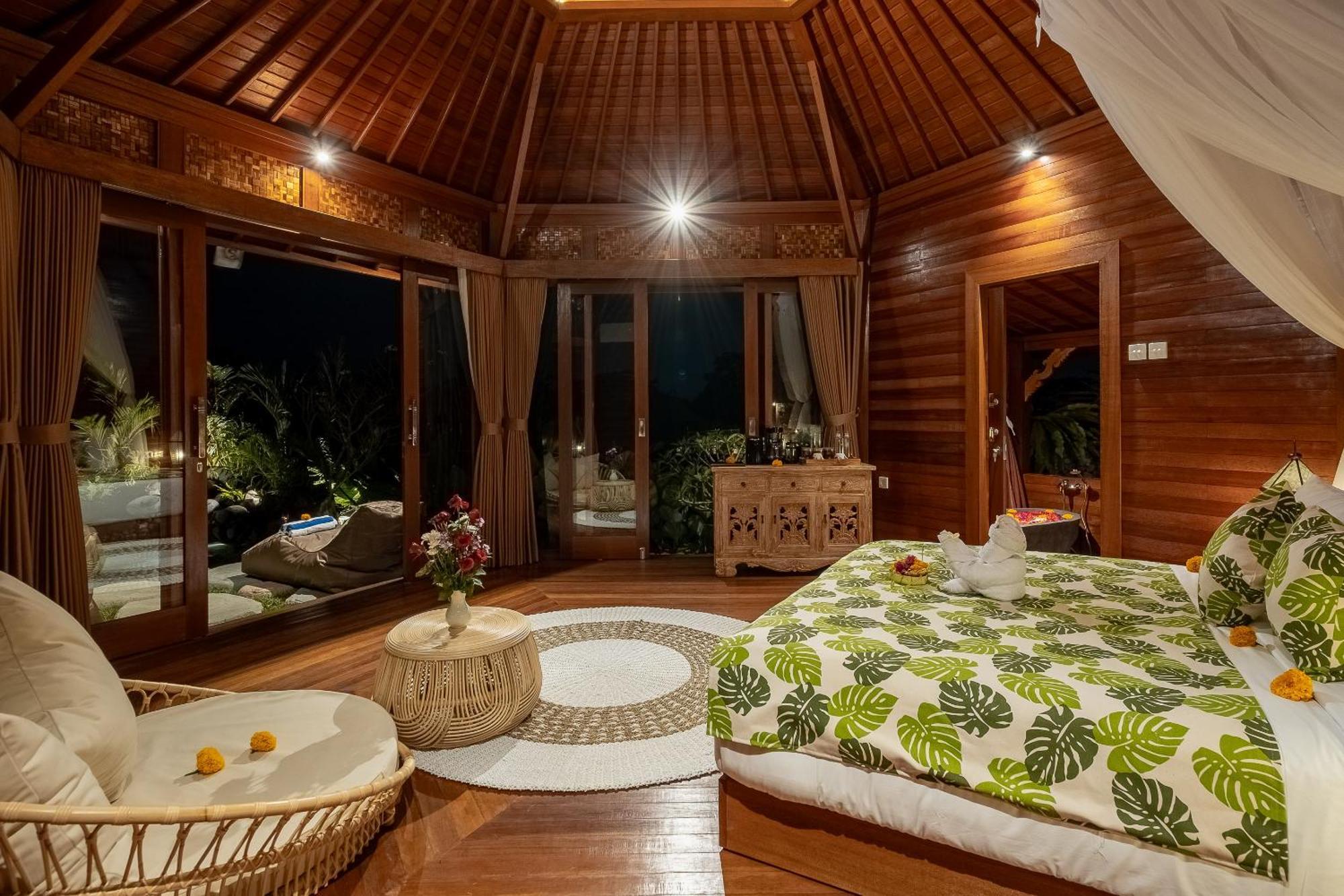 Villa Wooden Stone Eco