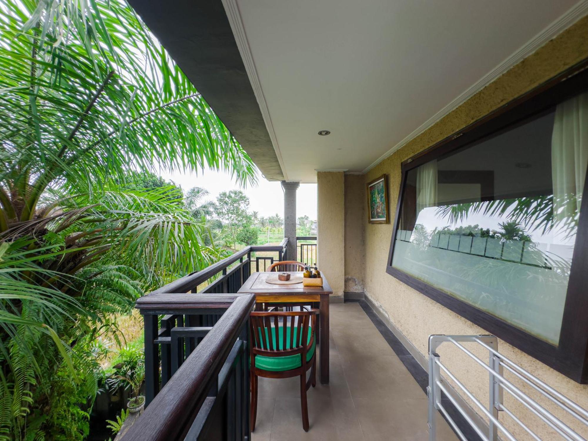Uma Dana Hotel 3*