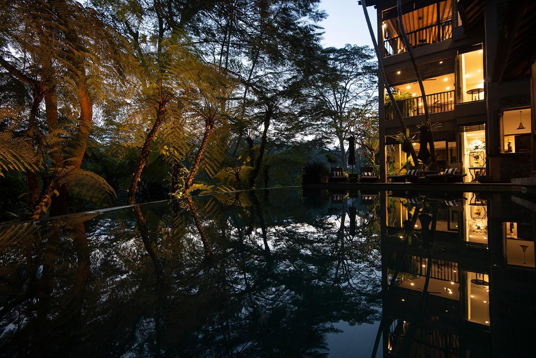 Naga Putih * Ubud (Bali)