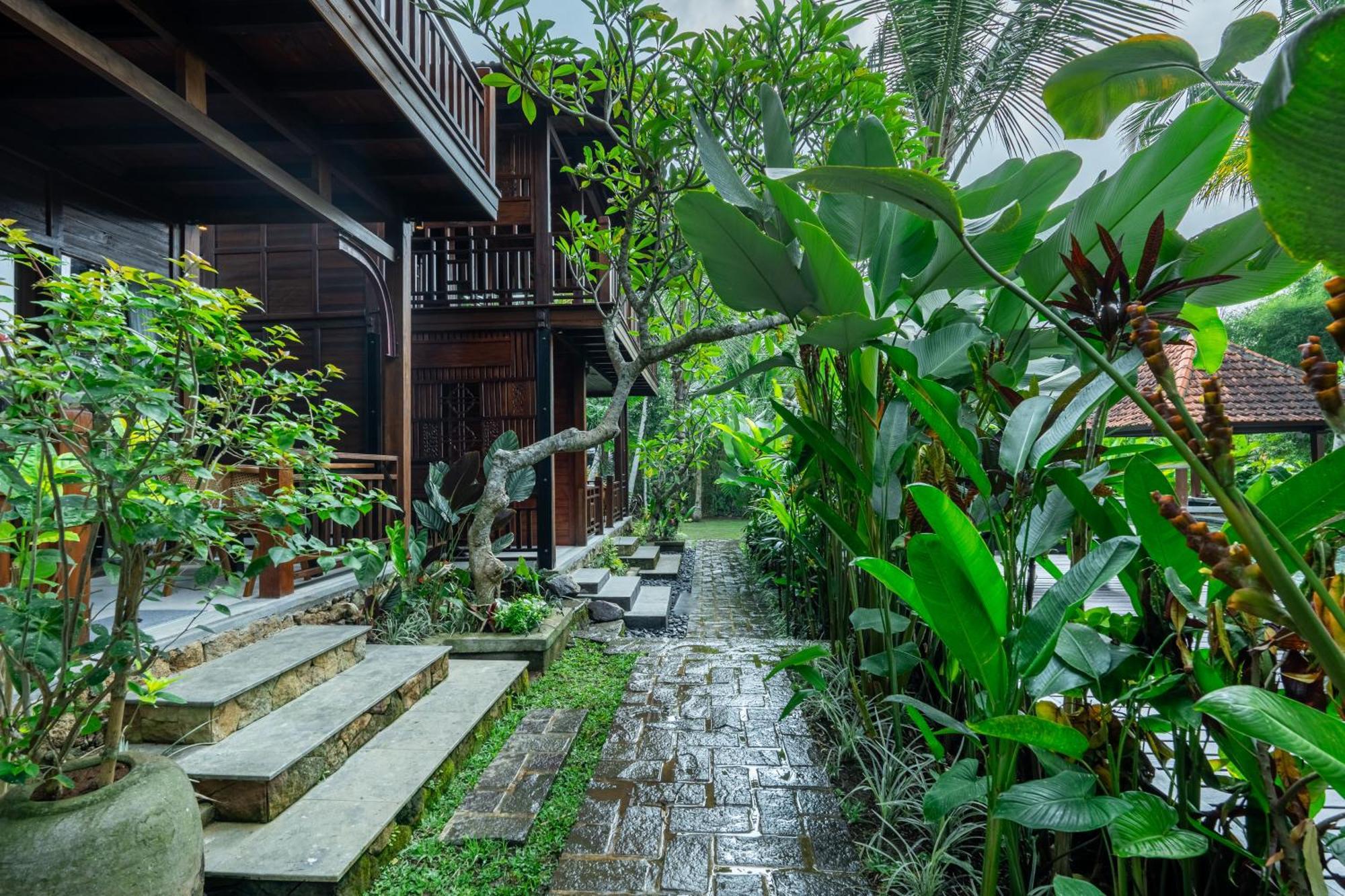 Mandala Rumah tetamu 3*