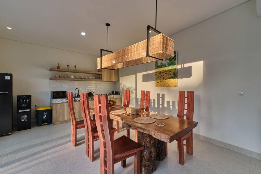 Newly! 2br Modern Close To Center *