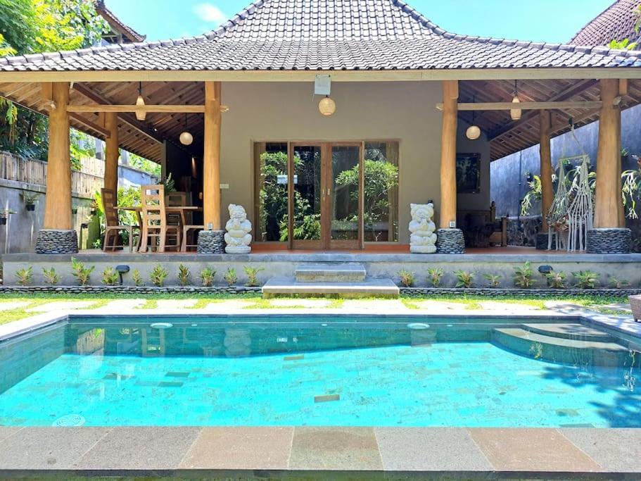 Villa Kayun