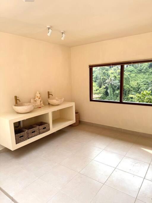 Apartment Superior One Bedroom W Stunning Waterfall View *