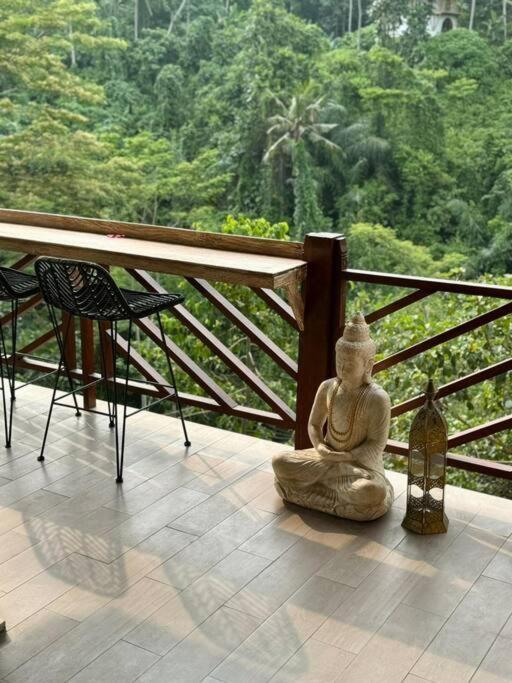 Superior One Bedroom W Stunning Waterfall View *