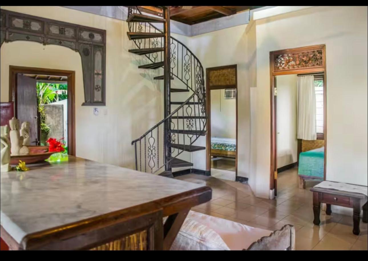 Balinese Ubud (Bali)