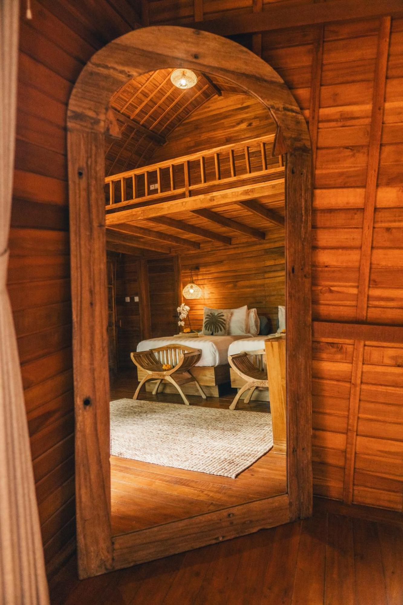 Lumeria Yoga Bed & Breakfast *