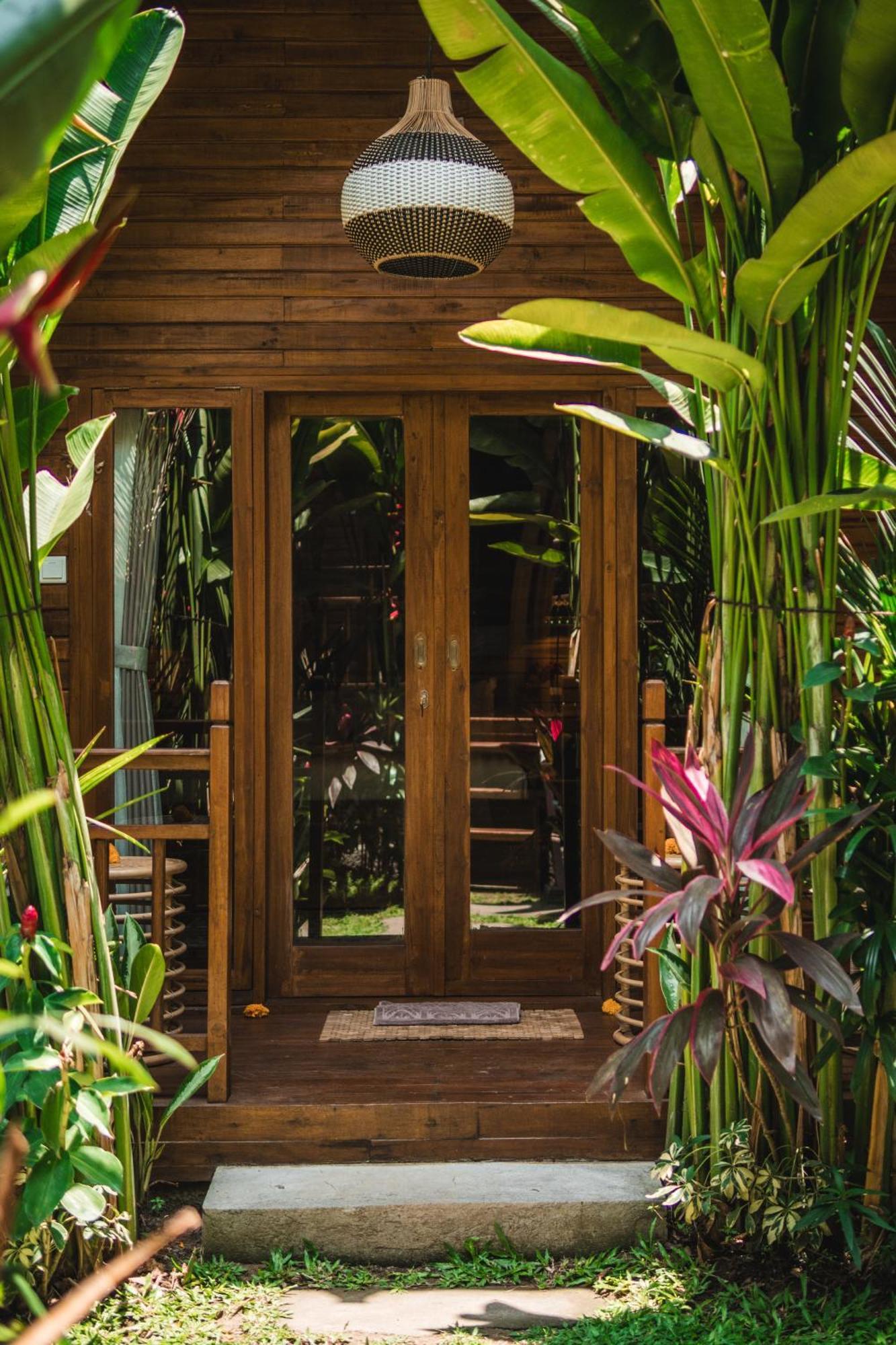 Lumeria Yoga Bed & Breakfast *