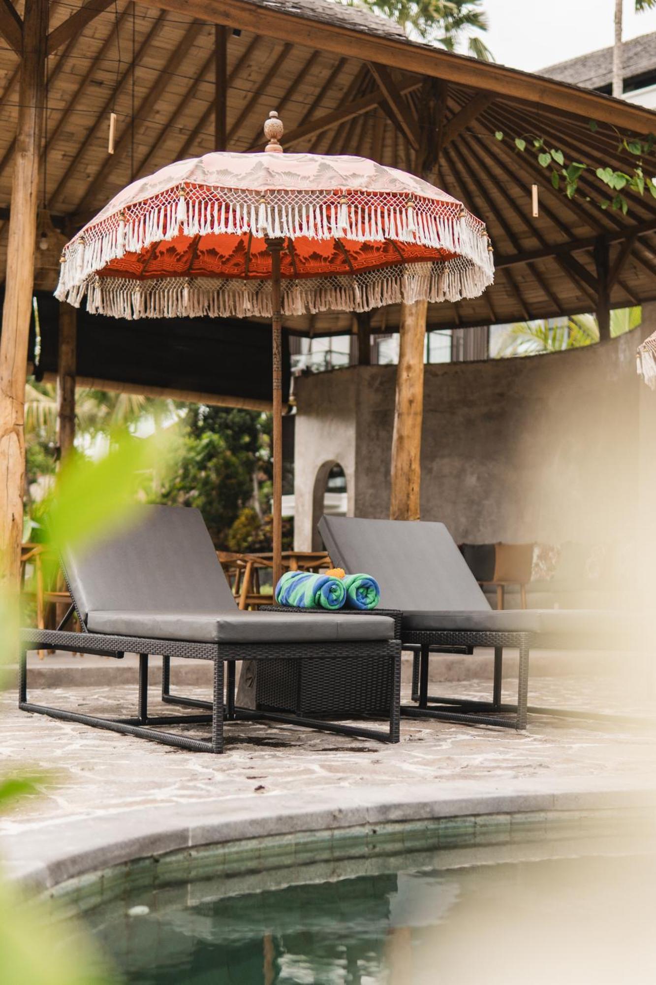 Lumeria Yoga Bed & Breakfast *
