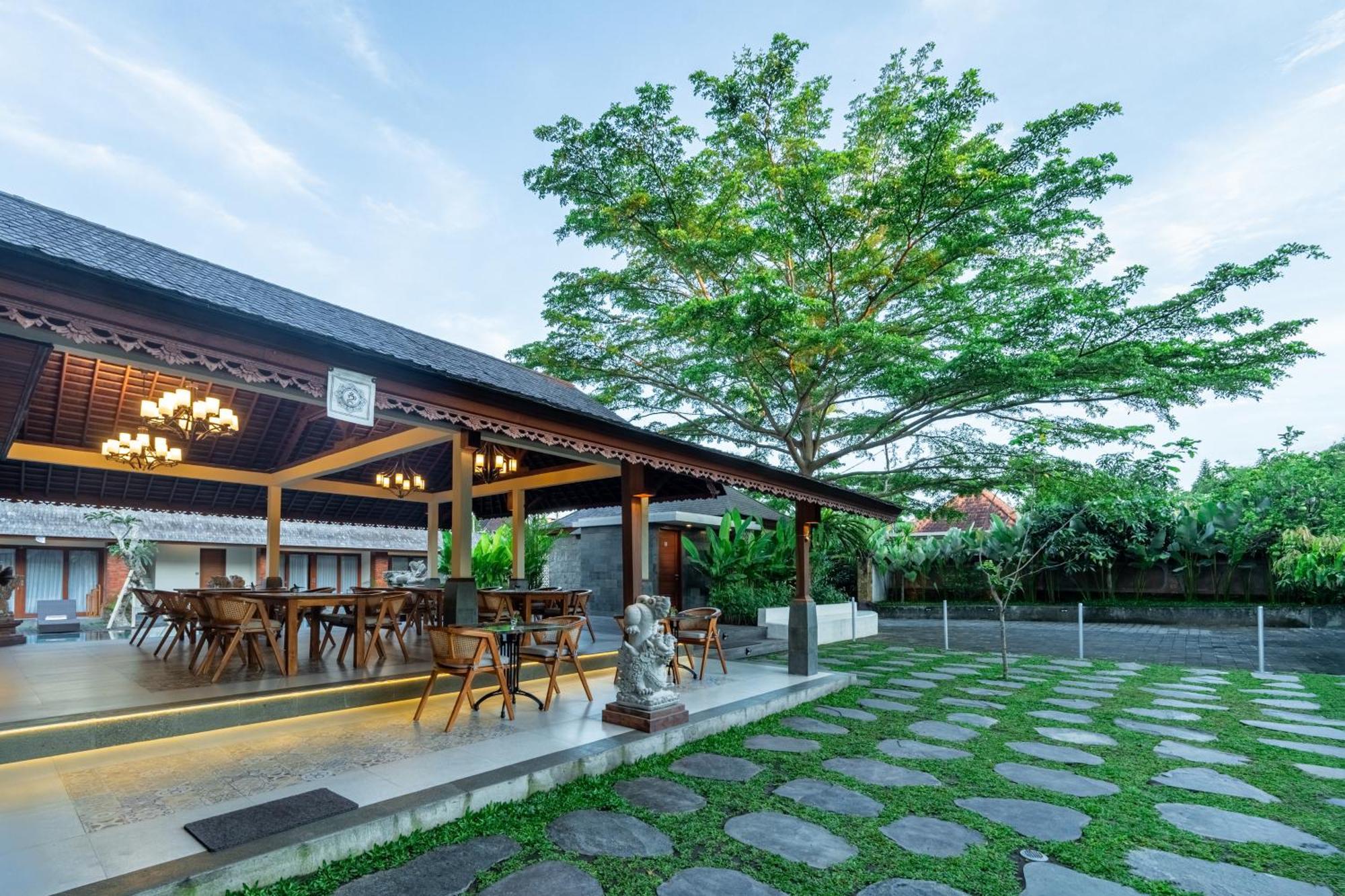Puri Andong Hotel