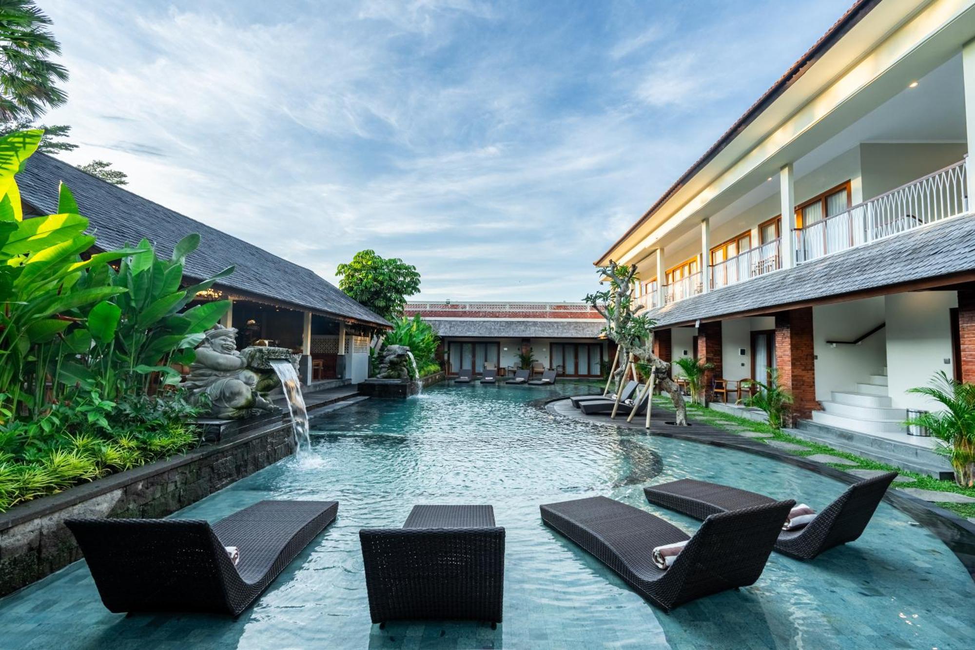 Puri Andong Hotel