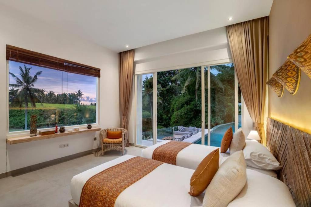 Yudhistira 5 Bedroom View Cyn Villa *