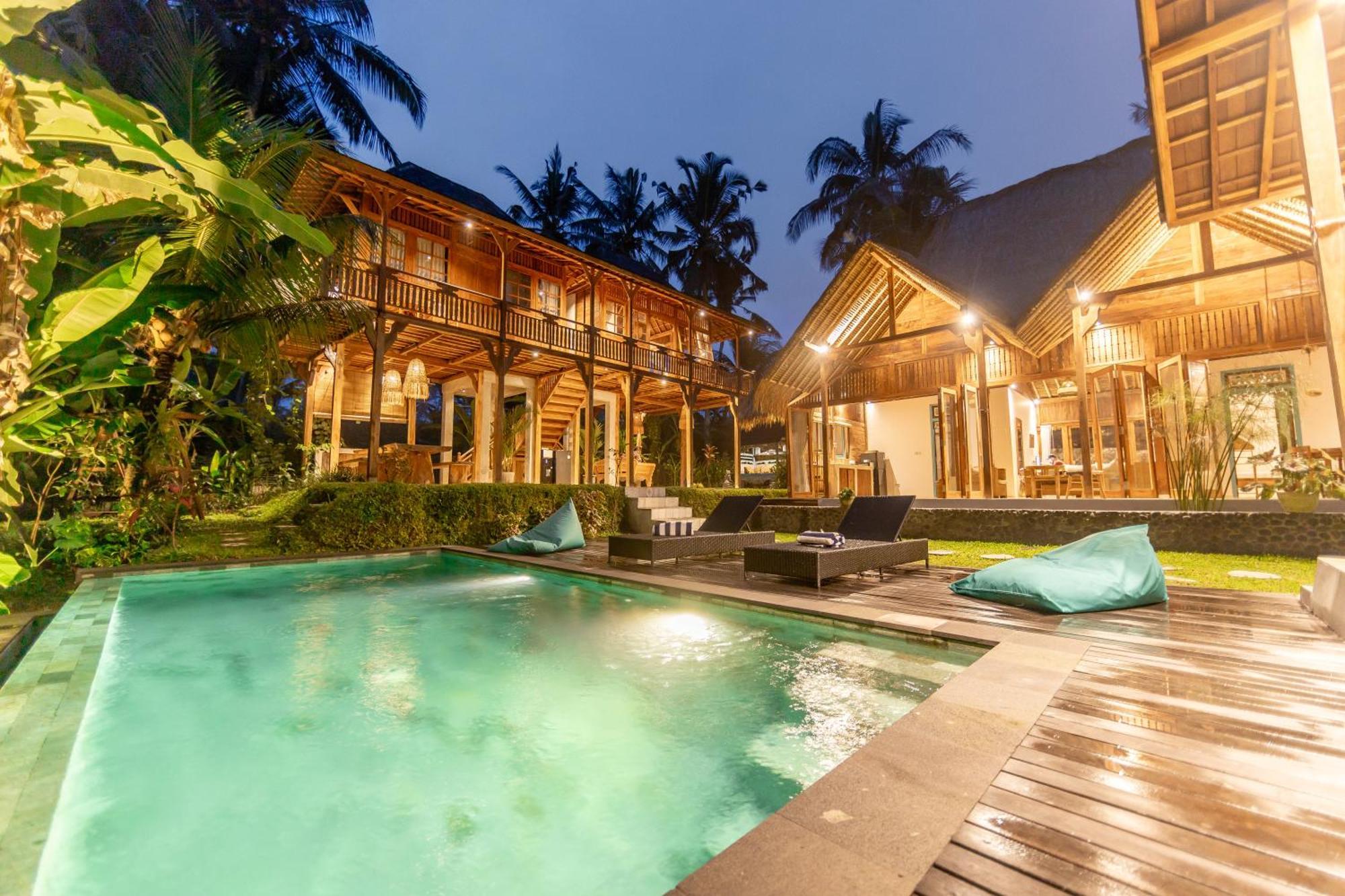Rumah Guci Lodge *