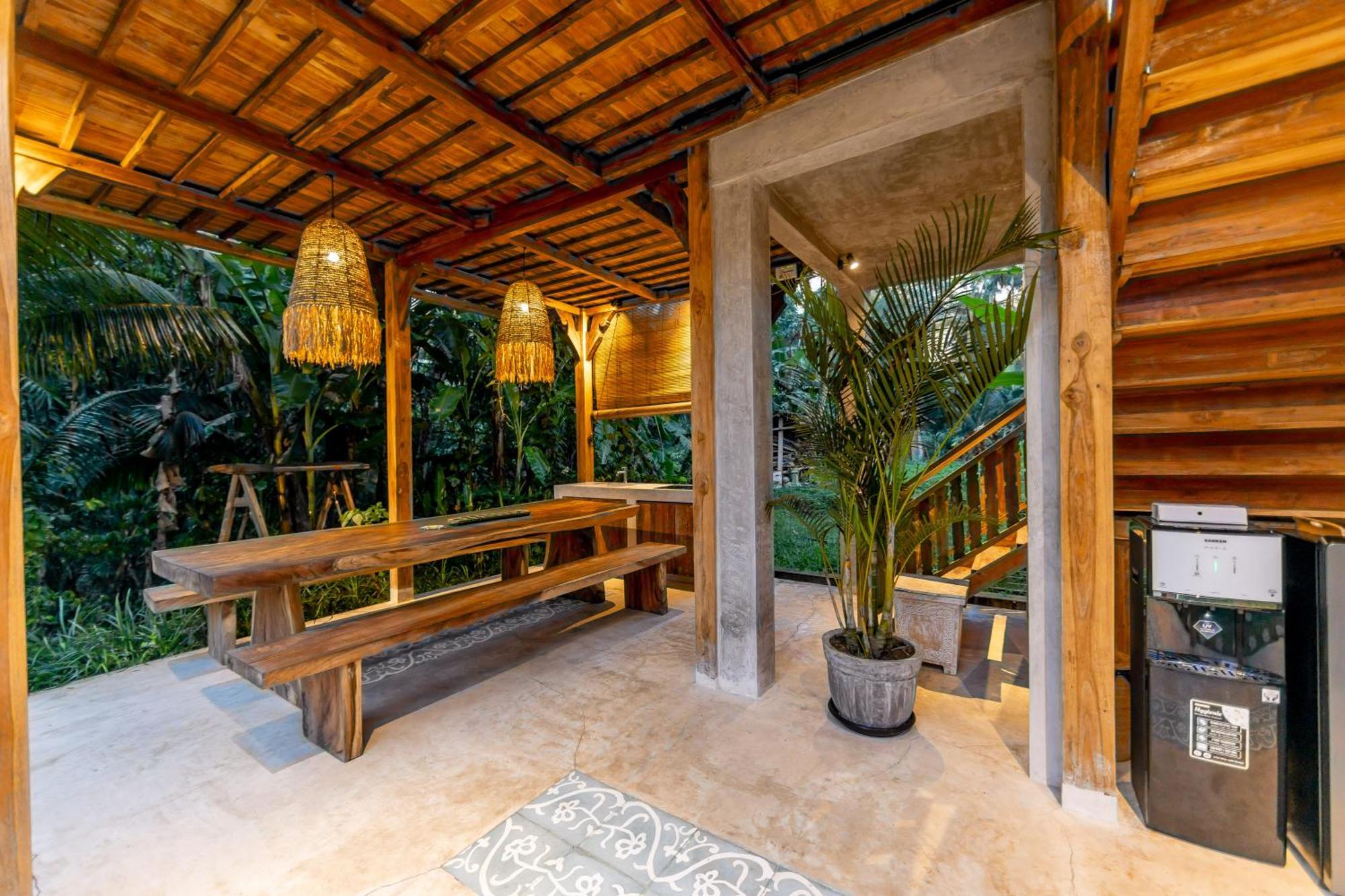 Rumah Guci