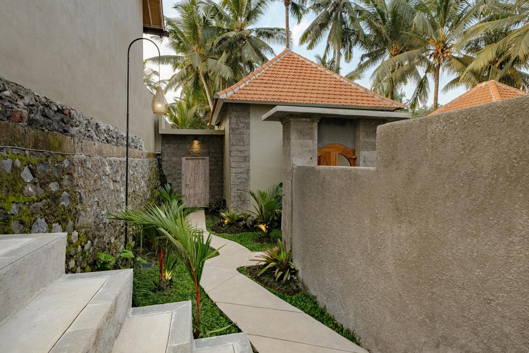 Dania Cinta Villa