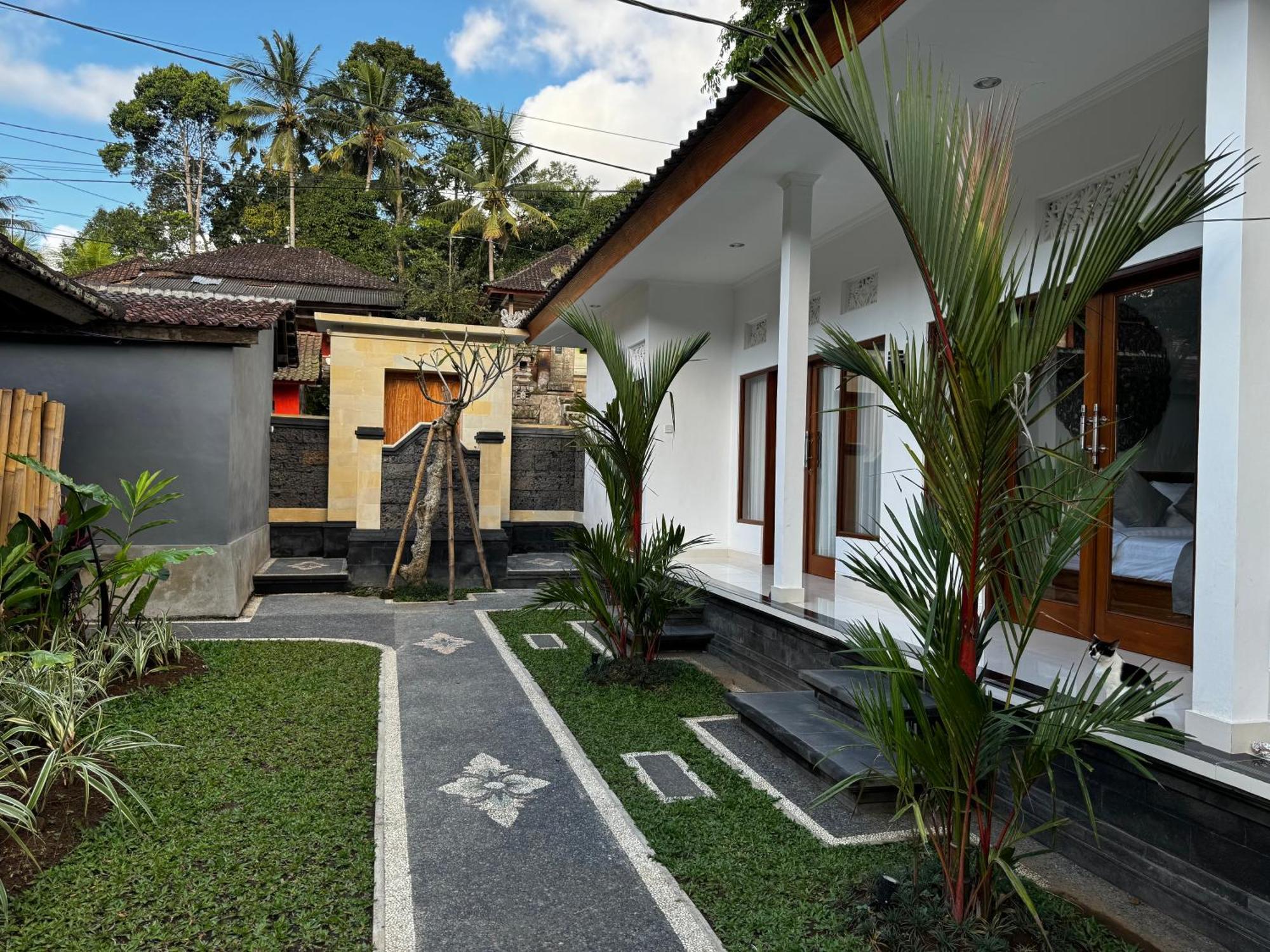 Bed & Breakfast Kokokan House *
