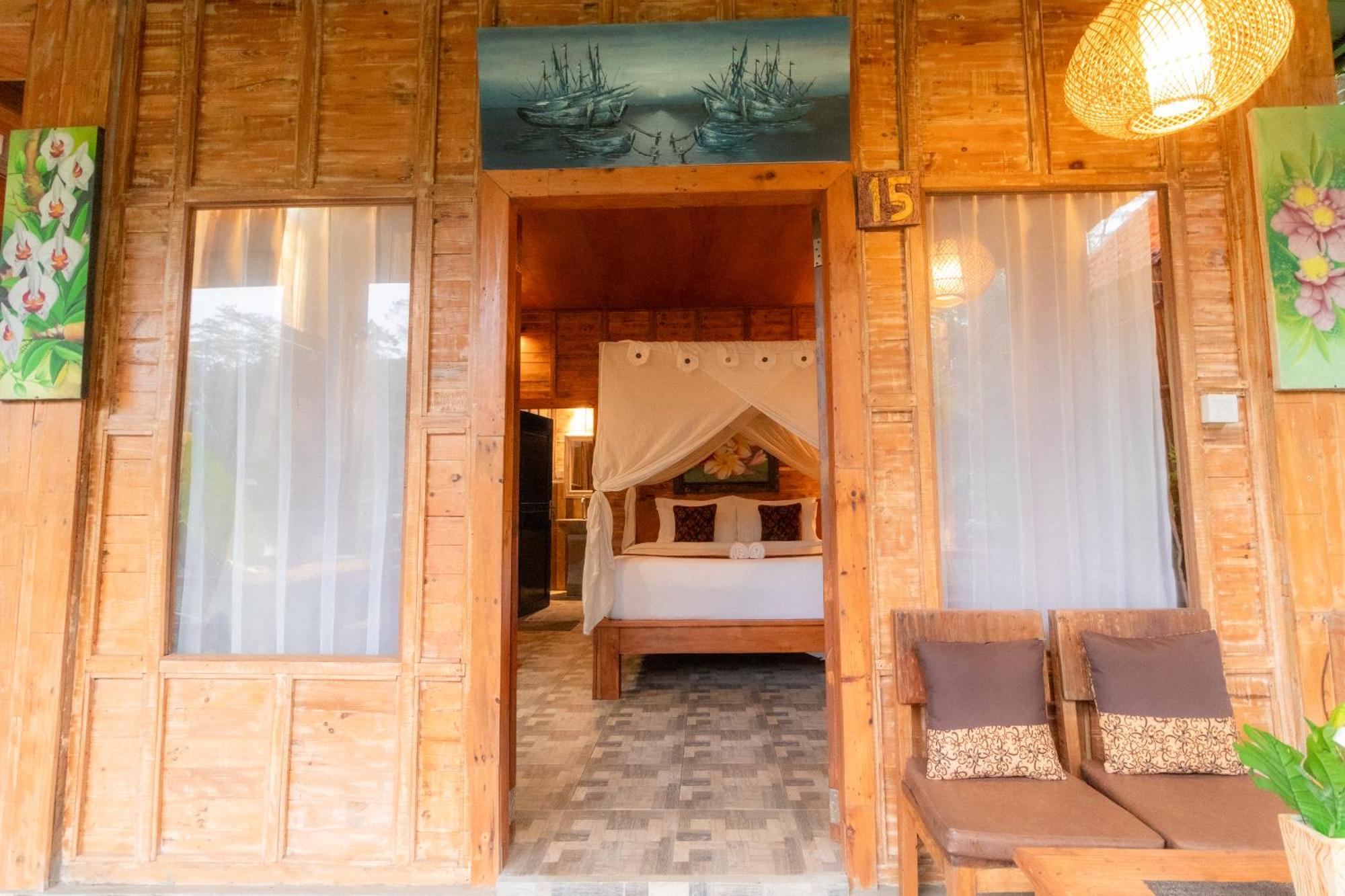 Resort Doni House &