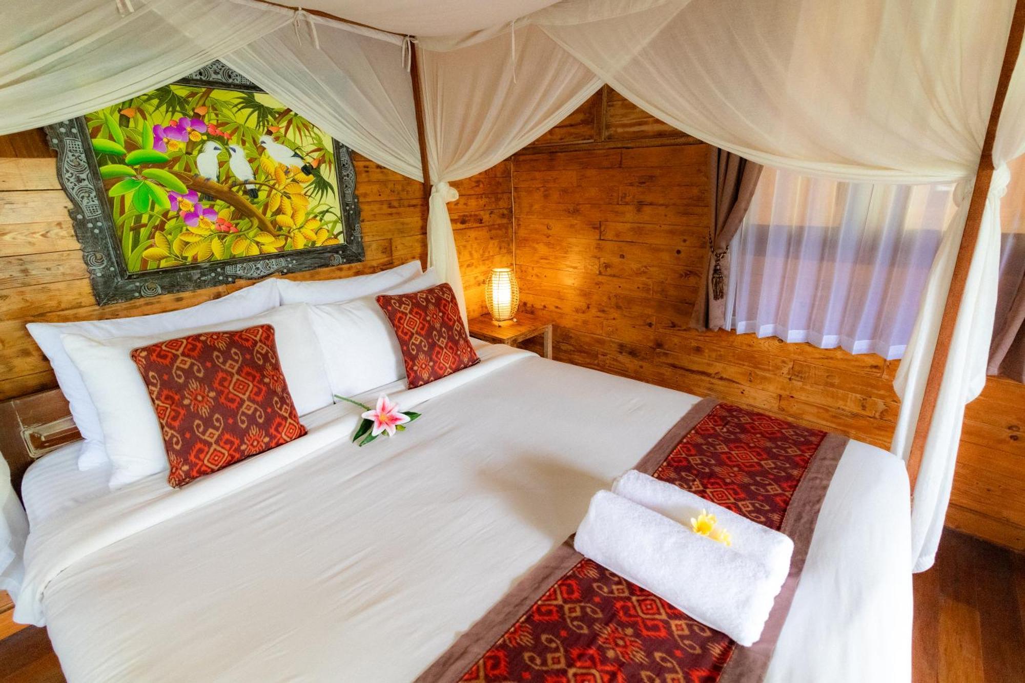 Resort Doni House & 3*