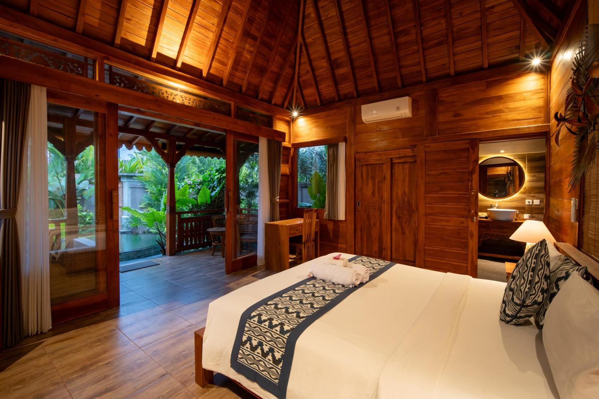 Villa Pertiwi Uma Sari