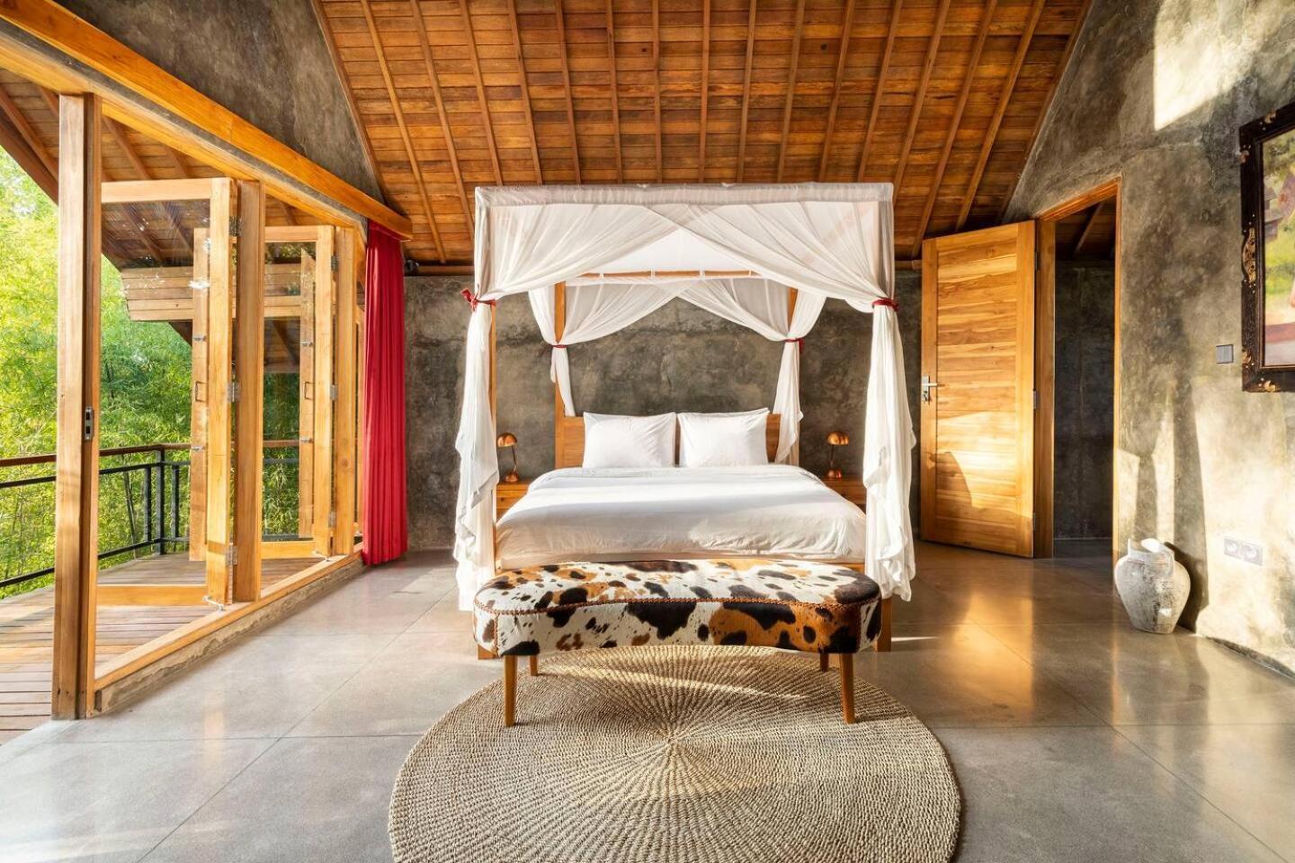 Secluded Jungle Getaway Villa Ubud (Bali)