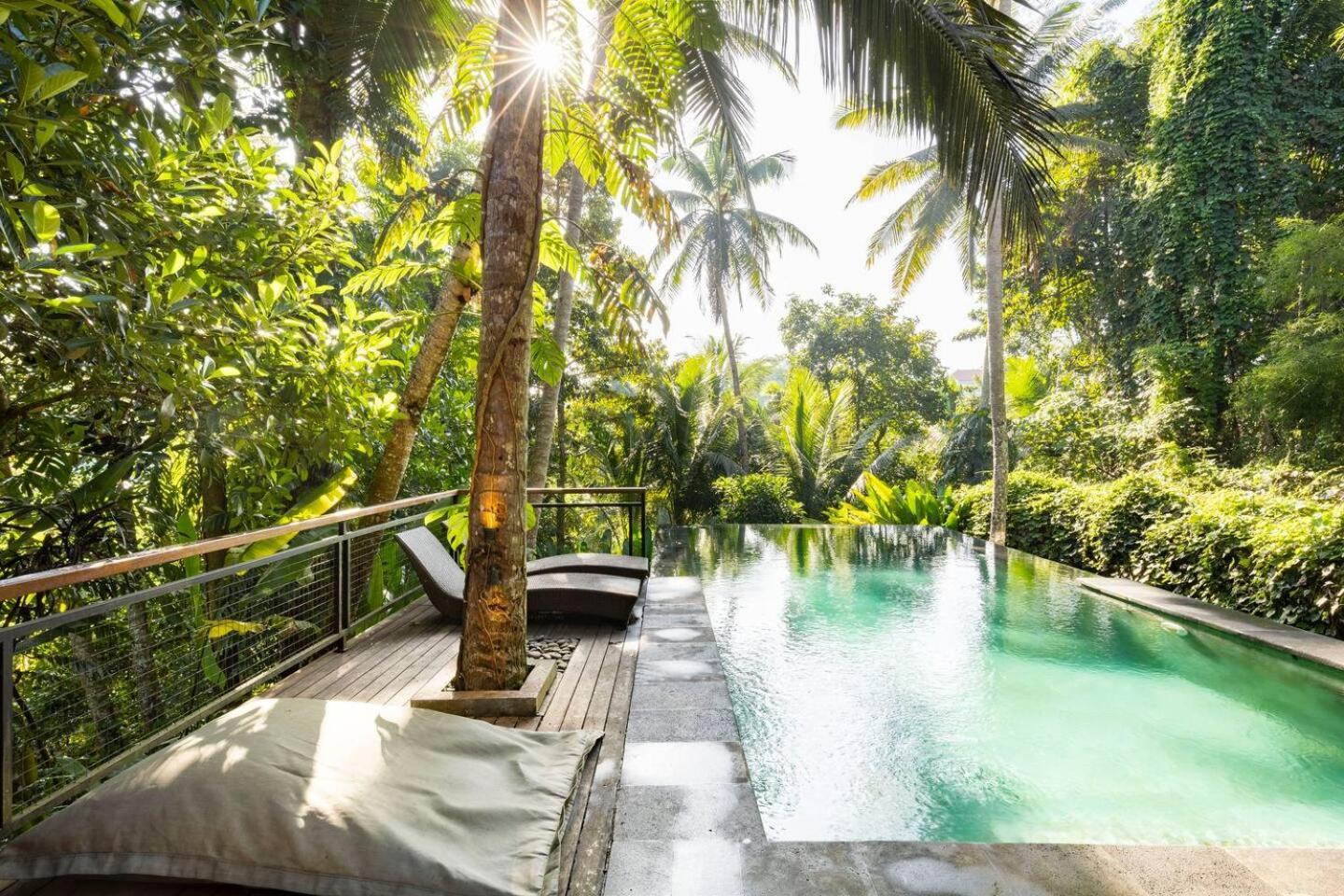 Secluded Jungle Getaway Villa *