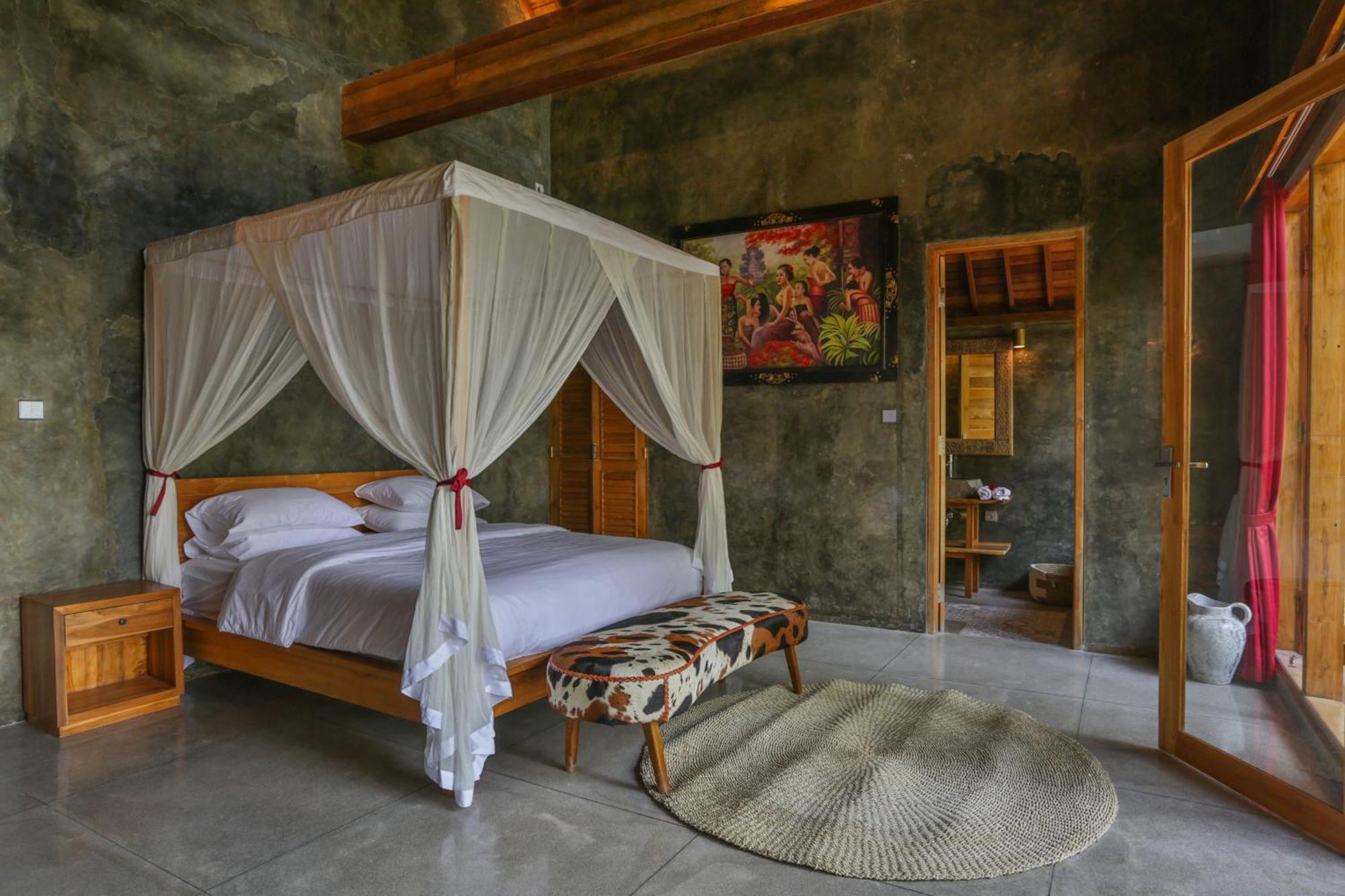 Villa Secluded Jungle Getaway