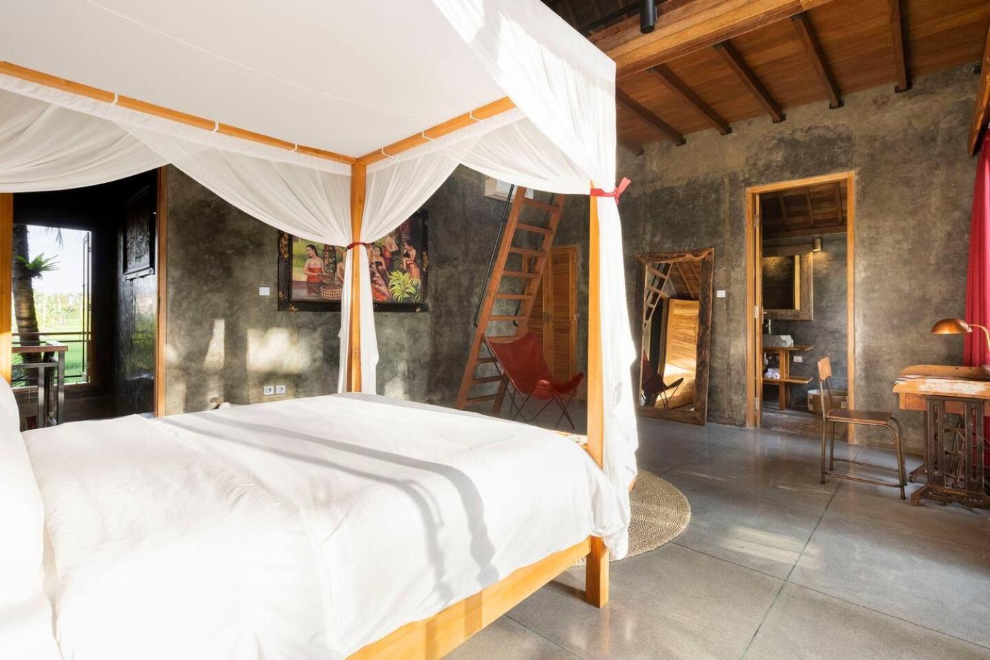 Villa Secluded Jungle Getaway *