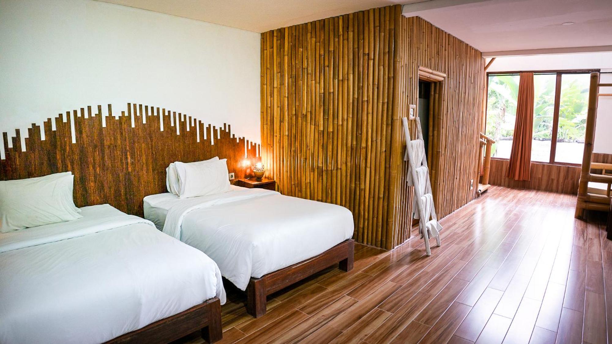 Hotel Karang Lila Bhuana 3*
