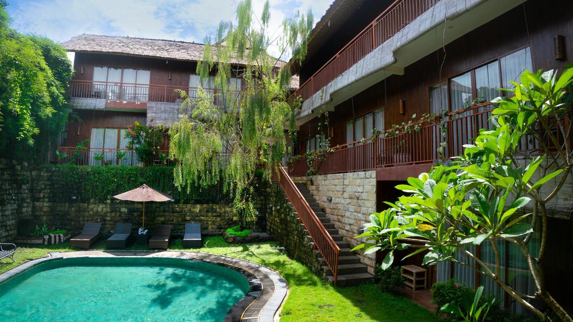 Karang Lila Bhuana Hotel