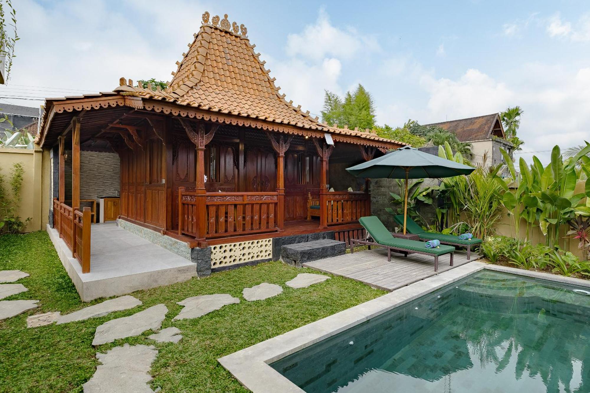 Suraya Villa