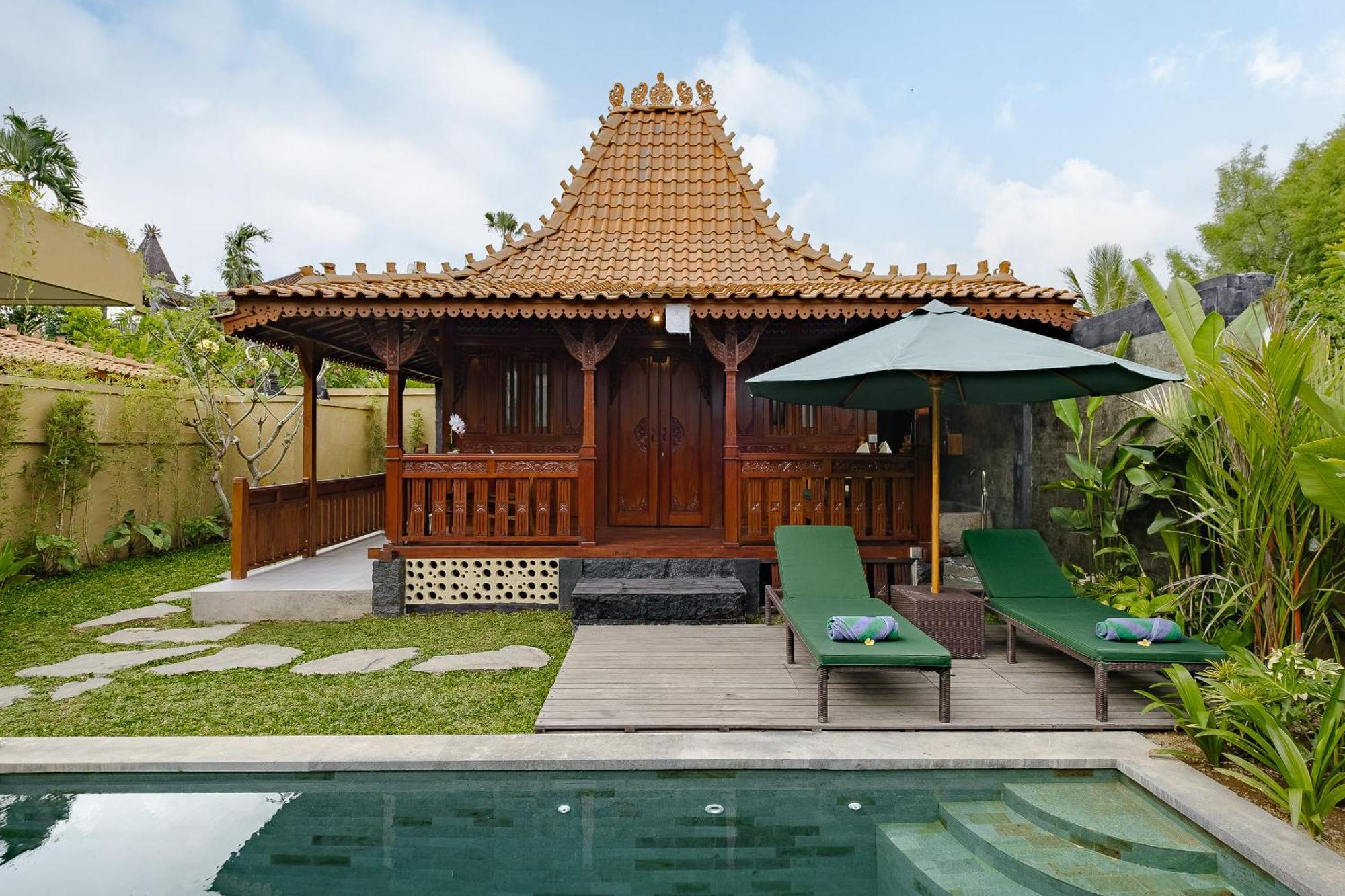 Suraya Villa *