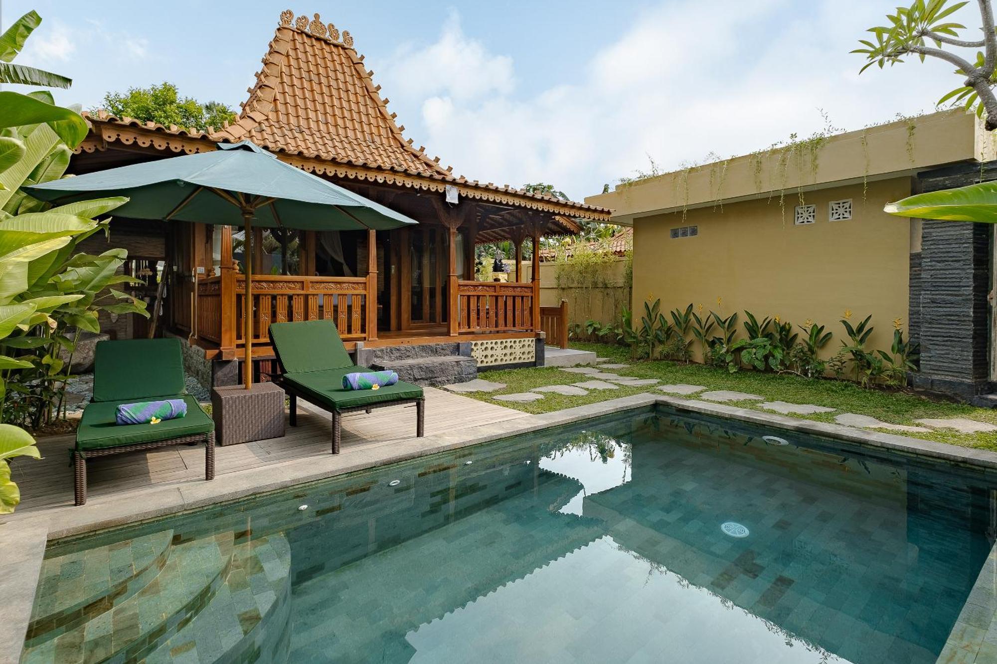 Villa Suraya *