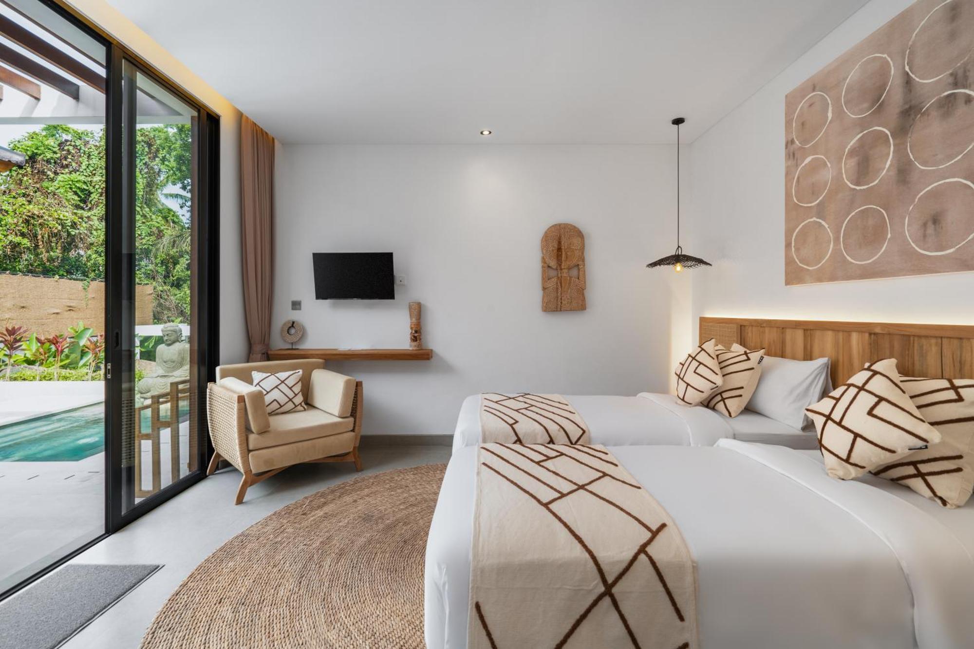 Villa Calvina By Balisuperhost