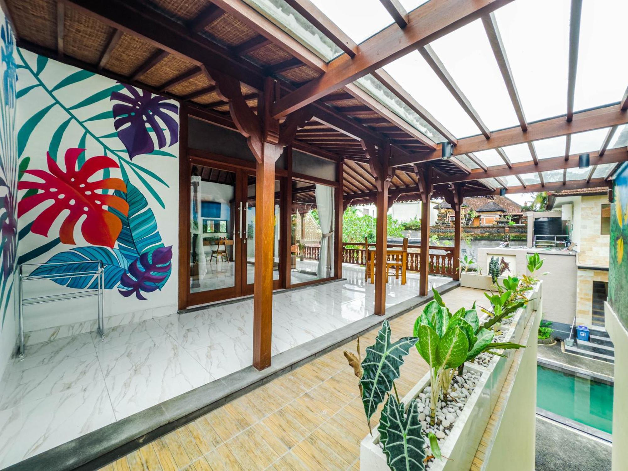 Kubu Manah Apartment *
