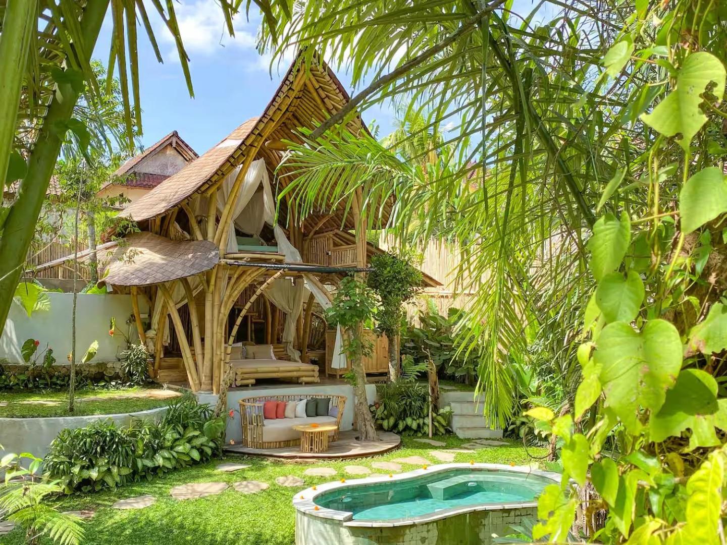 Villa Wahem Eco Bamboo - Magical Bamboo House Bali