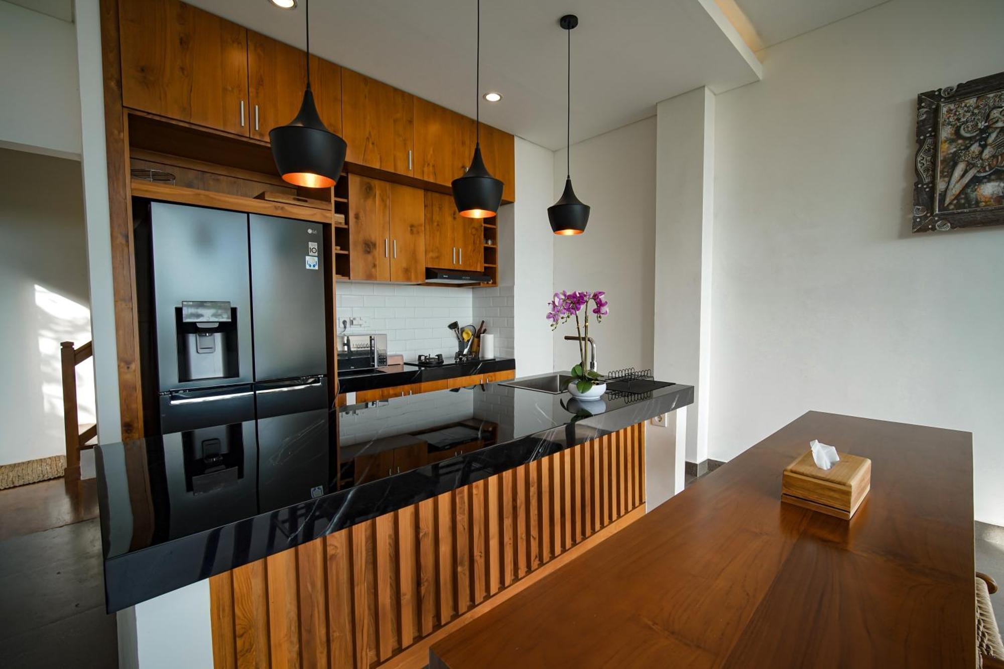 Wakasuta House Bed & Breakfast *