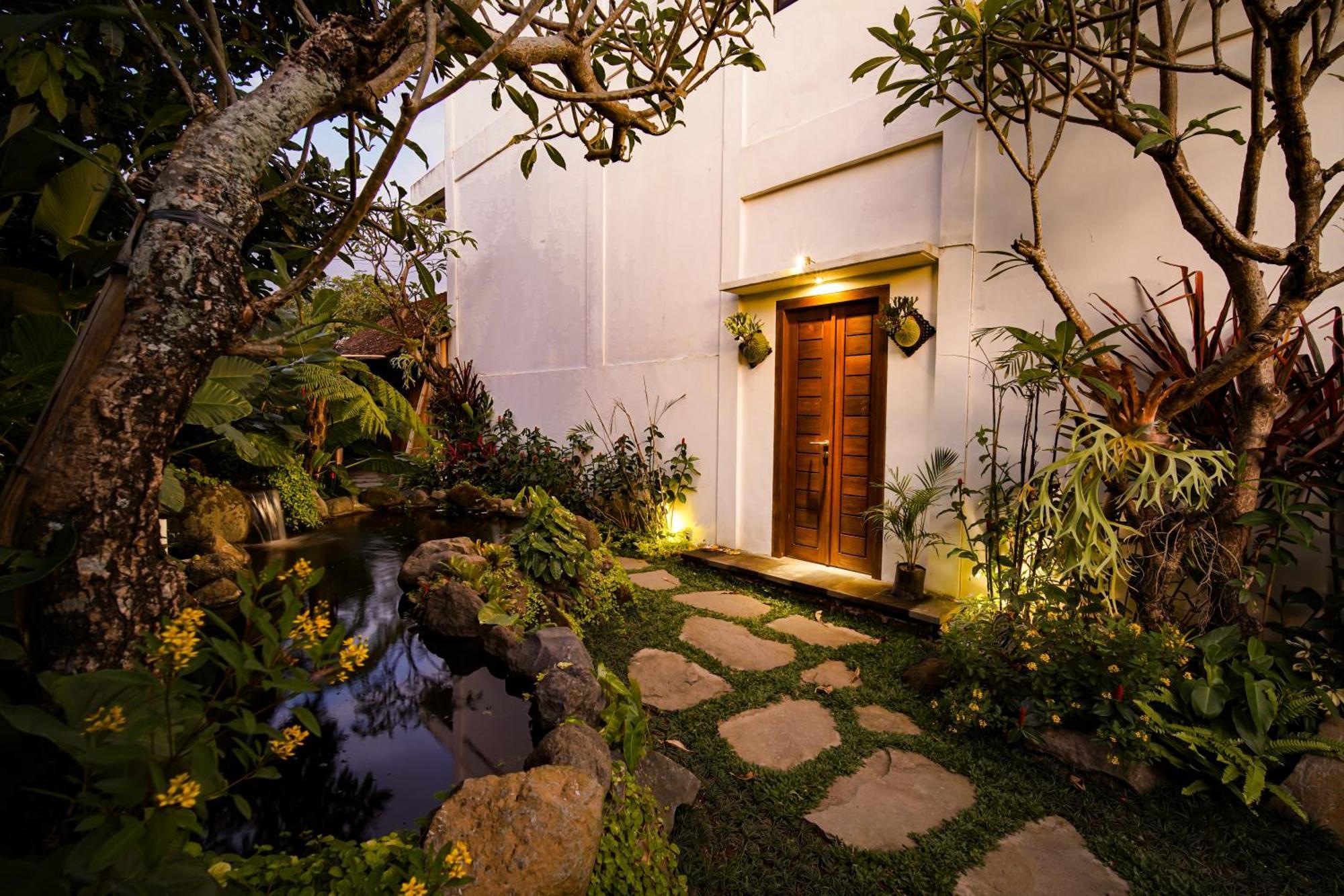 Wakasuta House