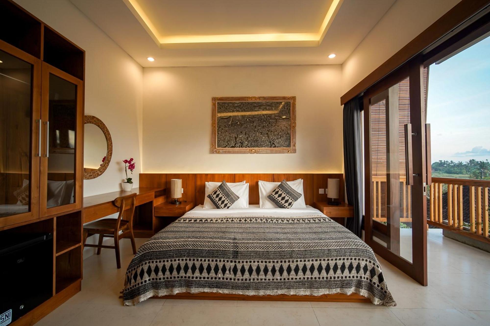 Wakasuta House Bed & Breakfast *