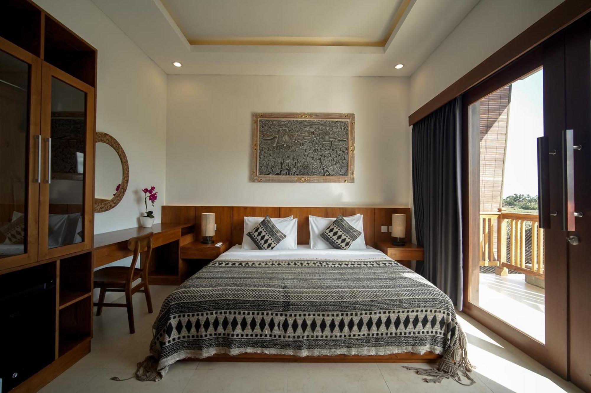 Bed & Breakfast Wakasuta House