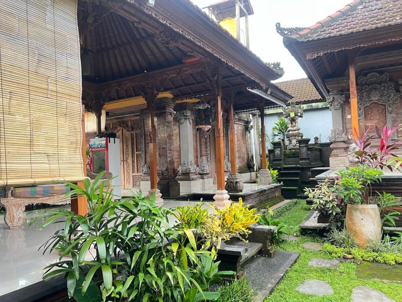 Pakis Private In 2 Guest house Ubud (Bali)