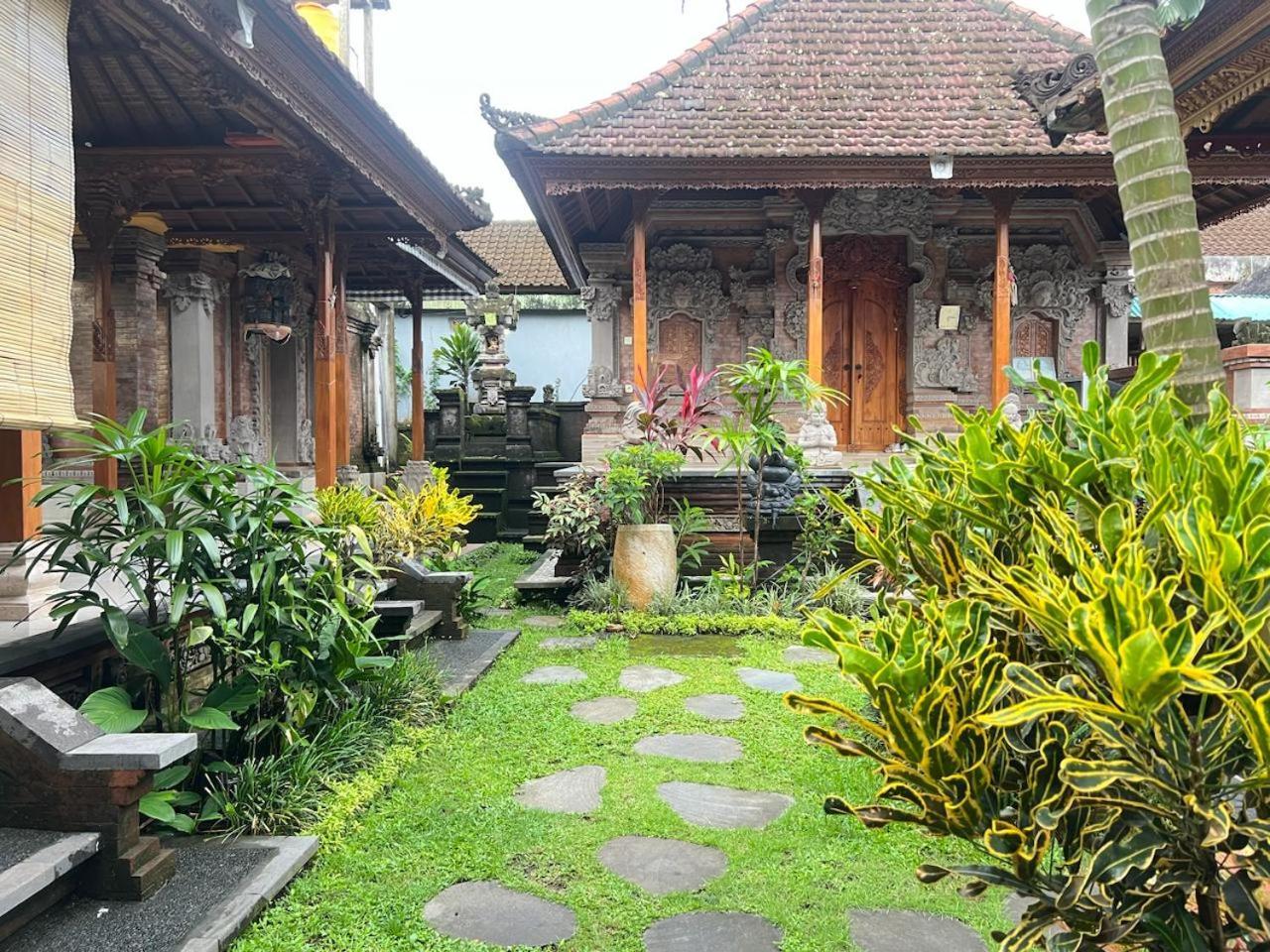 Pakis Private In 2 Ubud (Bali)