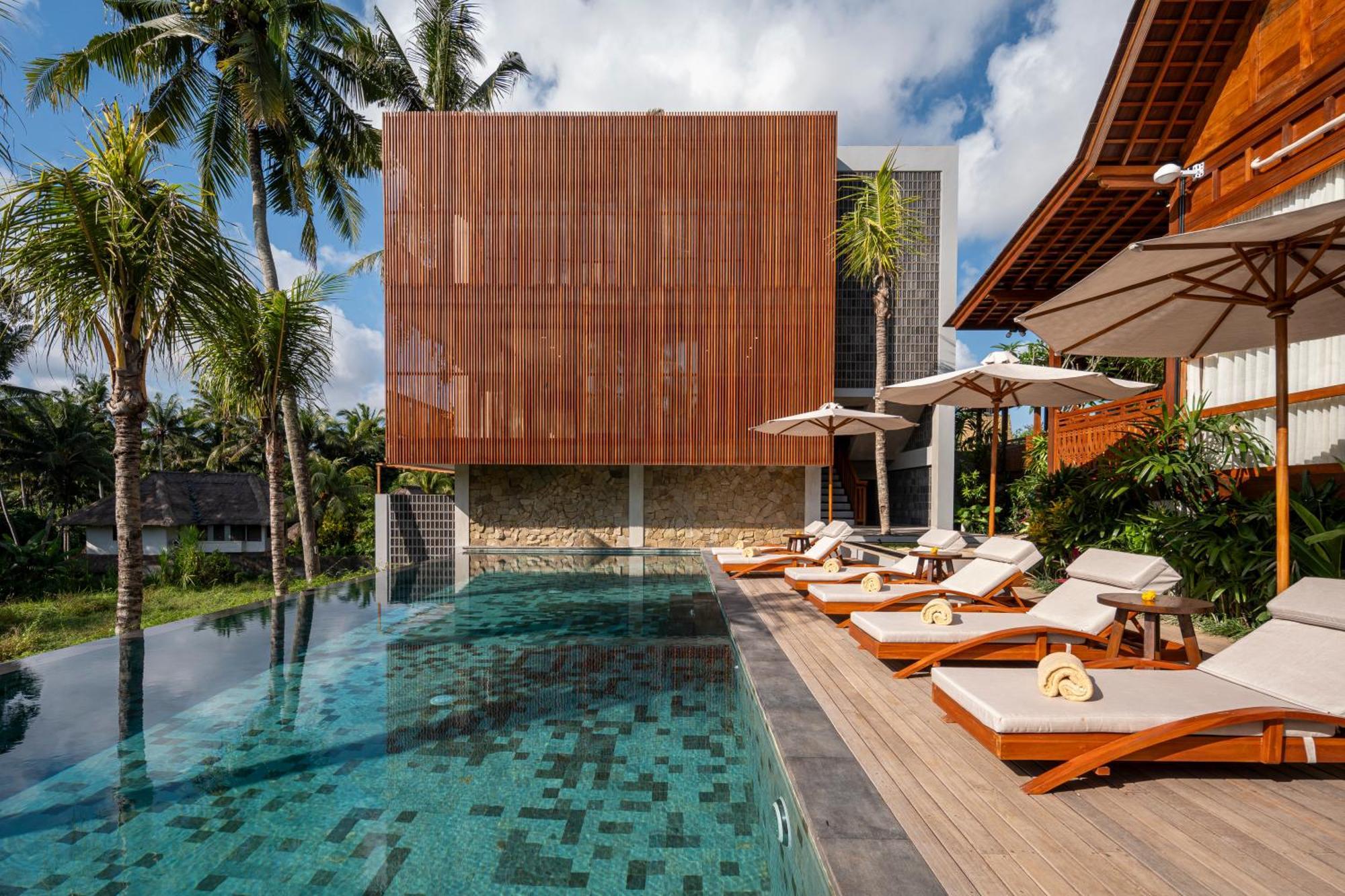 Unagi Wooden By Emana Hotel