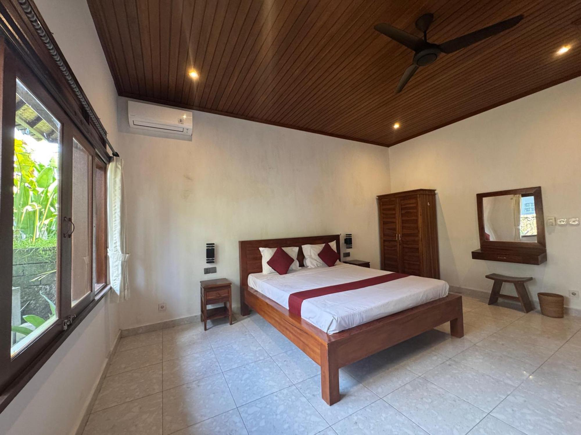 Vina * Ubud (Bali)