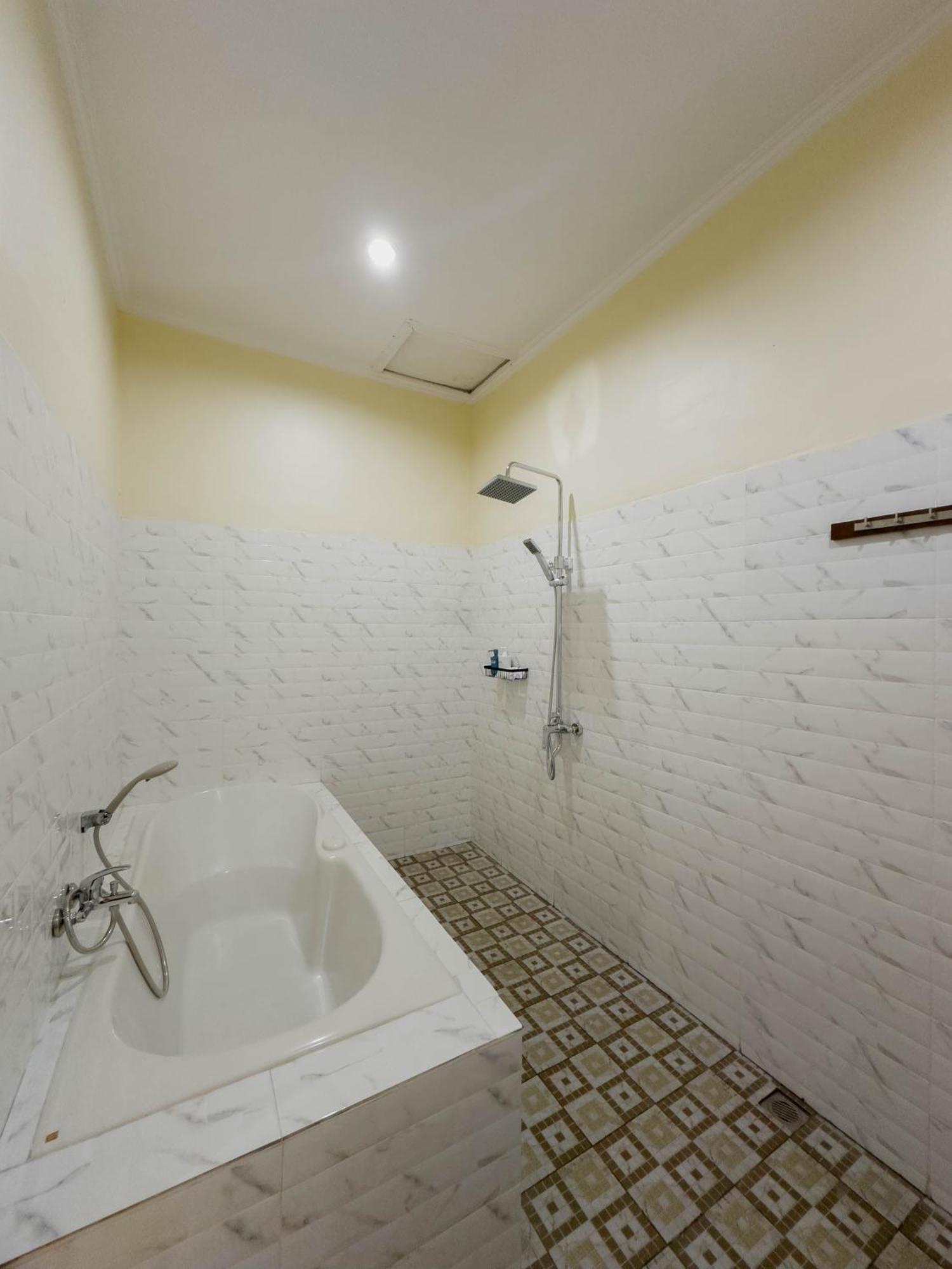 Kubu Manah Apartment *